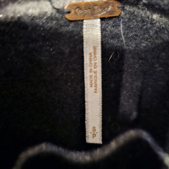 Free People Wool Blend Black and  White Striped Blanket Coat - Picture 6 of 6